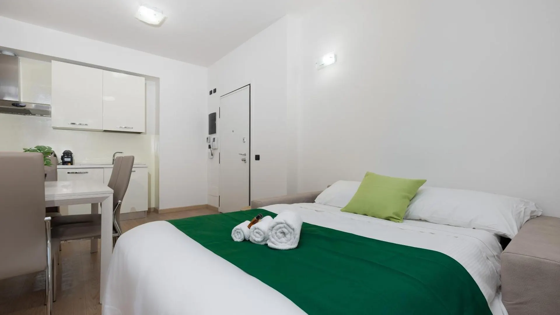 Corso Buenos Aires 9 Minuti In Metro Duomo Apartment Milan 0*,